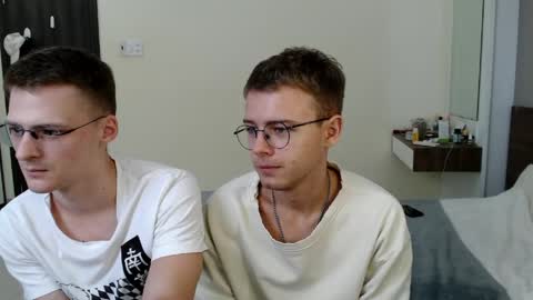 Snapshot of nikikerry_cum_ chatting on 05-08-26, 11:48 nikikerry_cum_ online show from 05-08-26, 11:48