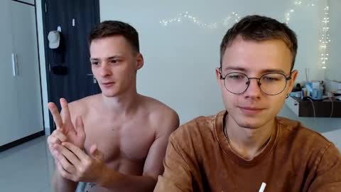 Snapshot of nikikerry_cum_ chatting on 05-23-26, 03:23 nikikerry_cum_ online show from 05-23-26, 03:23