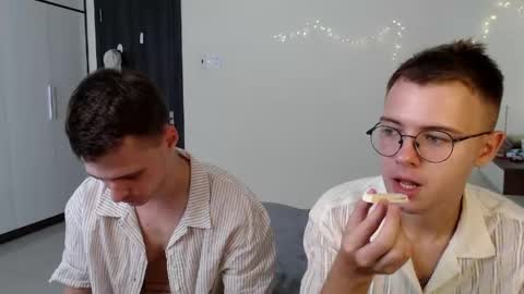 nikikerry_cum_ online show from 06-06-26, 09:25
