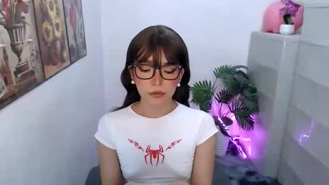 Snapshot of nikitta_morris chatting on 05-04-26, 07:26 nikitta_morris online show from 05-04-26, 07:26