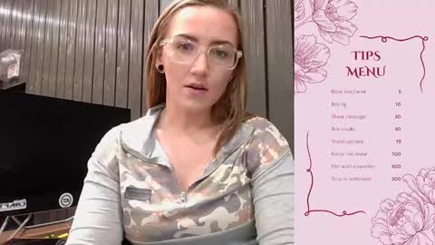 Snapshot of nikki223d chatting on 01-09-26, 03:26 nikki223d online show from 01-09-26, 03:26