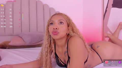 Snapshot of nikki_angel_ chatting on 01-10-26, 07:15 NIkki Angel online show from 01-10-26, 07:15