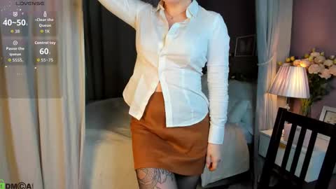 Nikki online show from 09-18-25, 12:34