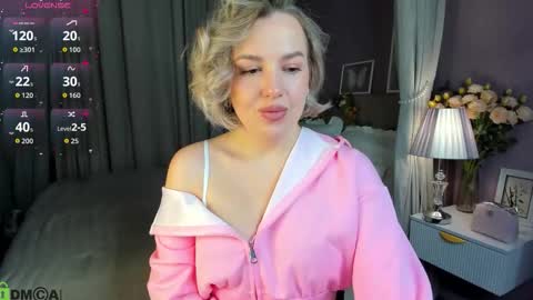 Nikki online show from 10-16-25, 12:44