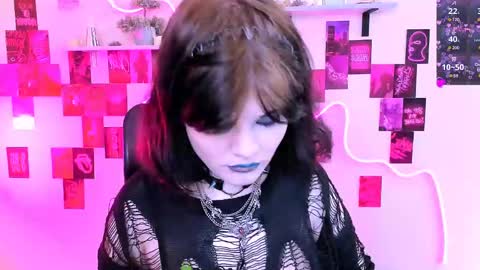 Snapshot of nikki_kiss_ chatting on 05-06-26, 08:41 nikki_kiss_ online show from 05-06-26, 08:41