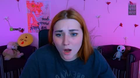 Snapshot of nikki_kiss_ chatting on 05-18-26, 08:31 nikki_kiss_ online show from 05-18-26, 08:31