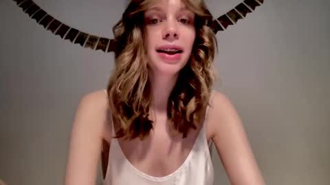 Nikki online show from 12-27-24, 10:12