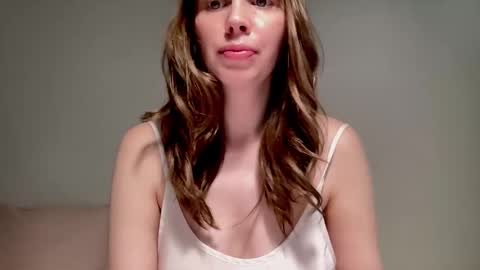 Nikki online show from 10-12-25, 10:03