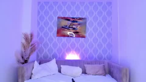 Nicole online show from 06-11-26, 04:21