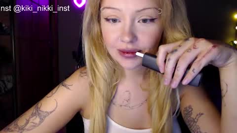 nicolette online show from 09-14-25, 05:12