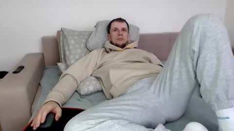 Nick online show from 11-10-25, 07:51