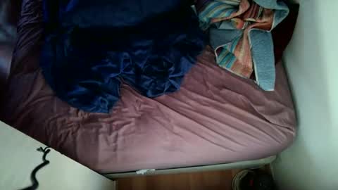 Snapshot of nikkigamer chatting on 12-18-25, 07:42 nikkigamer online show from 12-18-25, 07:42