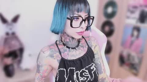 Nikki Ramone   online show from 03-18-26, 10:07