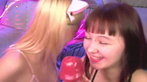 Snapshot of nikkisilk chatting on 03-07-25, 07:38 Stassy Krissy Aria Lina online show from 03-07-25, 07:38
