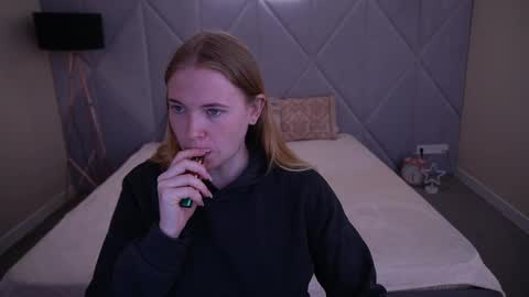 nikkyreyyy online show from 05-27-26, 05:26