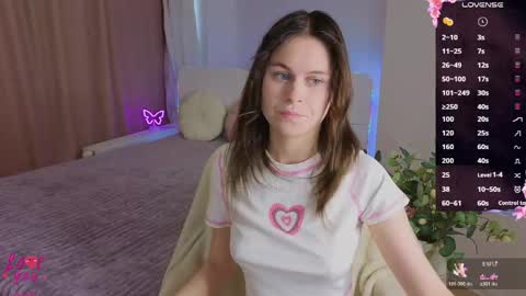 Snapshot of nikkyy_reed chatting on 05-01-26, 08:41 Nikky online show from 05-01-26, 08:41