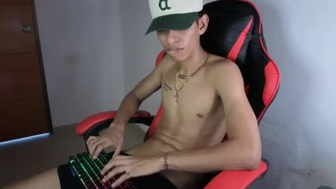 niklaus_wolf online show from 04-15-26, 07:58