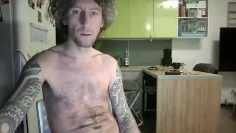 Snapshot of niknik39 chatting on 02-08-26, 02:15 niknik39 online show from 02-08-26, 02:15