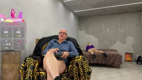 -NIKI-LIKA- online show from 03-01-25, 12:01