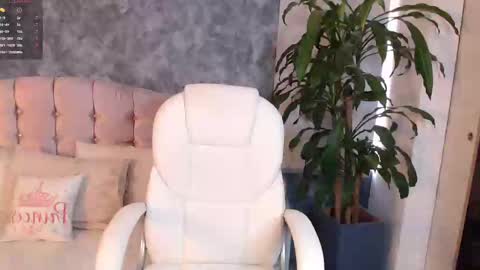 Snapshot of niko_robin chatting on 03-06-25, 03:45 Niko Robin online show from 03-06-25, 03:45