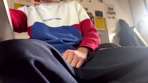 Niko online show from 12-27-24, 11:28