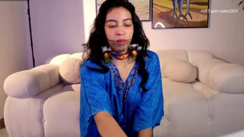 Nicole cam online show from 05-03-26, 12:33