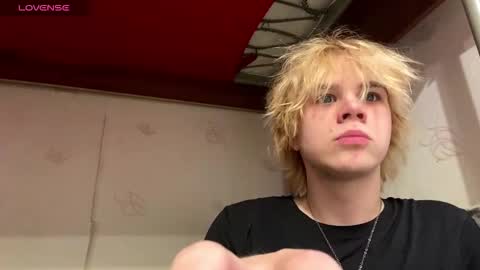 Snapshot of nikolasbucks chatting on 01-09-26, 10:22 nikolasbucks online show from 01-09-26, 10:22