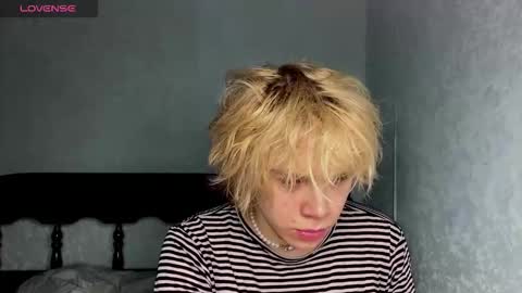 Snapshot of nikolasbucks chatting on 02-10-26, 07:51 nikolasbucks online show from 02-10-26, 07:51