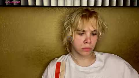 Snapshot of nikolasbucks chatting on 03-19-26, 09:08 nikolasbucks online show from 03-19-26, 09:08