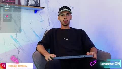    online show from 10-23-25, 05:40