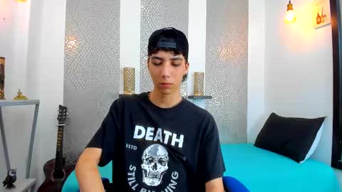    online show from 03-05-25, 04:56