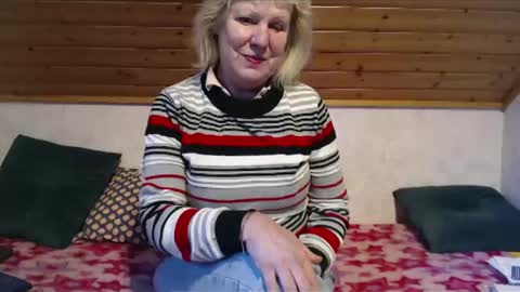 Nikole1 online show from 01-31-25, 11:24