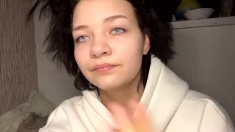 Snapshot of nikoli_naw chatting on 01-29-25, 08:25 nikoli_naw online show from 01-29-25, 08:25