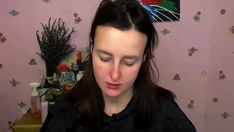 Nikolleta online show from 11-04-25, 08:24