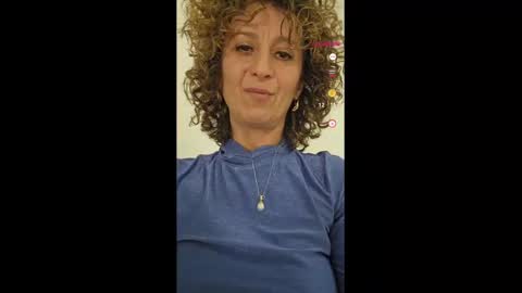 Snapshot of nikpassion123 chatting on 02-05-25, 02:59 nikol online show from 02-05-25, 02:59