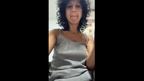 Snapshot of nikpassion123 chatting on 09-20-25, 03:51 nikol online show from 09-20-25, 03:51