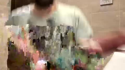 Snapshot of niks1412985 chatting on 12-30-24, 02:31 Niks online show from 12-30-24, 02:31