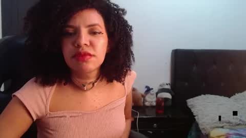 Nicole    GTM-5 1100 pm - 700 am online show from 04-18-26, 05:33