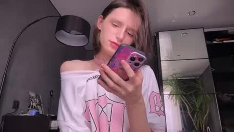 Niky online show from 07-06-26, 08:11