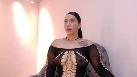  NIKY SMIT  online show from 11-08-25, 10:48