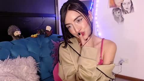 Snapshot of nikyastark chatting on 12-27-24, 07:40 Niky A Stark online show from 12-27-24, 07:40