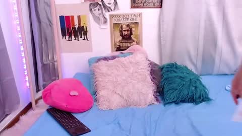 Snapshot of nikyastark chatting on 01-12-25, 03:03 Niky A Stark online show from 01-12-25, 03:03