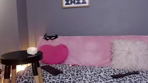 Snapshot of nikyastark chatting on 02-16-25, 10:32 Niky A Stark online show from 02-16-25, 10:32