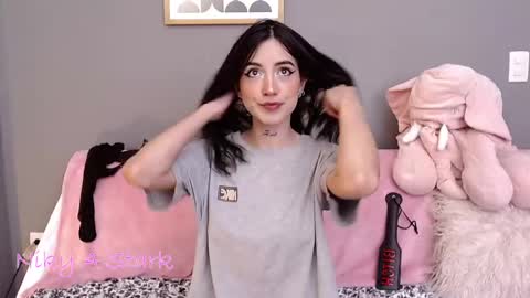 Snapshot of nikyastark chatting on 02-21-25, 02:39 Niky A Stark online show from 02-21-25, 02:39