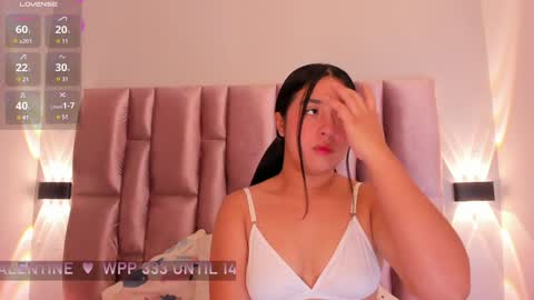 Snapshot of nikybrooks chatting on 02-07-25, 12:28 Niky Brooks online show from 02-07-25, 12:28