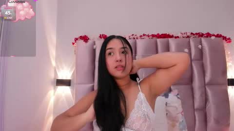 Snapshot of nikybrooks chatting on 03-11-25, 12:06 Niky Brooks online show from 03-11-25, 12:06