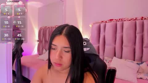 Snapshot of nikybrooks chatting on 10-07-25, 12:24 Niky Brooks online show from 10-07-25, 12:24