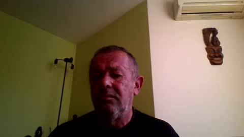 Snapshot of nikyo419 chatting on 05-10-26, 06:07 nikyo419 online show from 05-10-26, 06:07