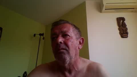 Snapshot of nikyo419 chatting on 05-16-26, 06:54 nikyo419 online show from 05-16-26, 06:54