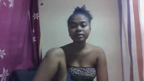 nilah online show from 09-27-25, 09:36